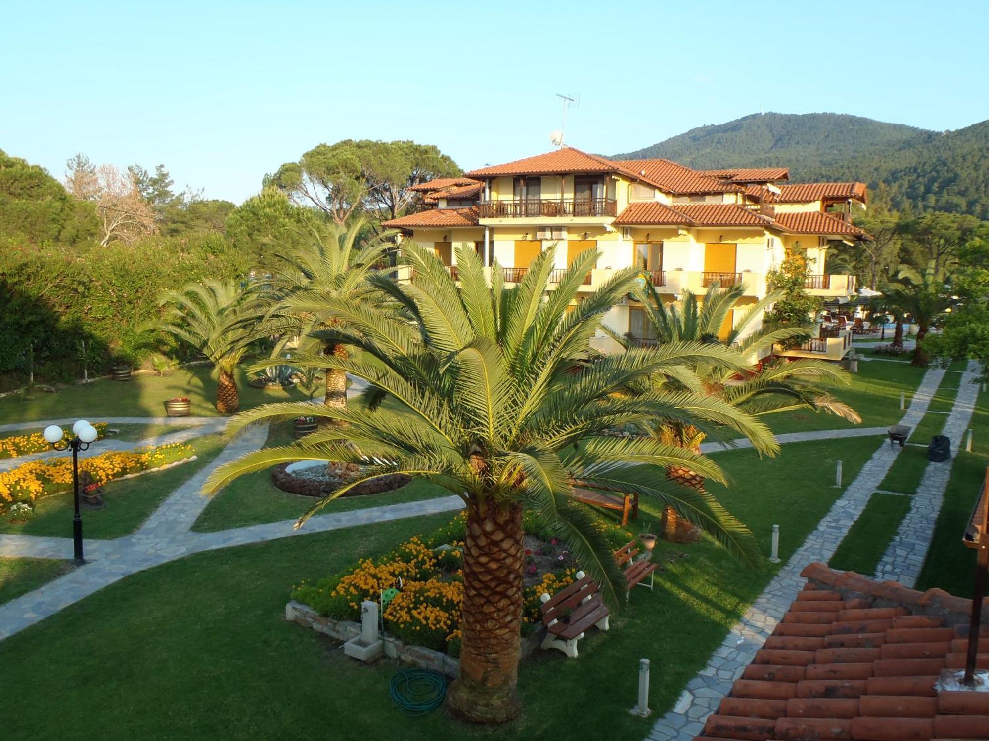 Vergos Hotel Vourvourou Exterior photo